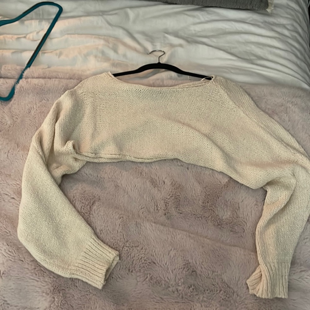 Cropped sweater